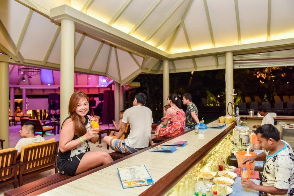 Adaaran Select Huduran Fushi Resort - 14