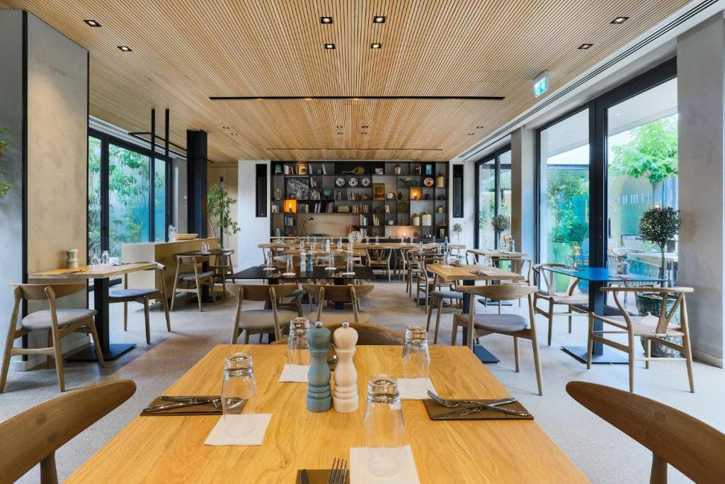 Indigo Larnaca - Adults Only, an IHG Hotel - 3