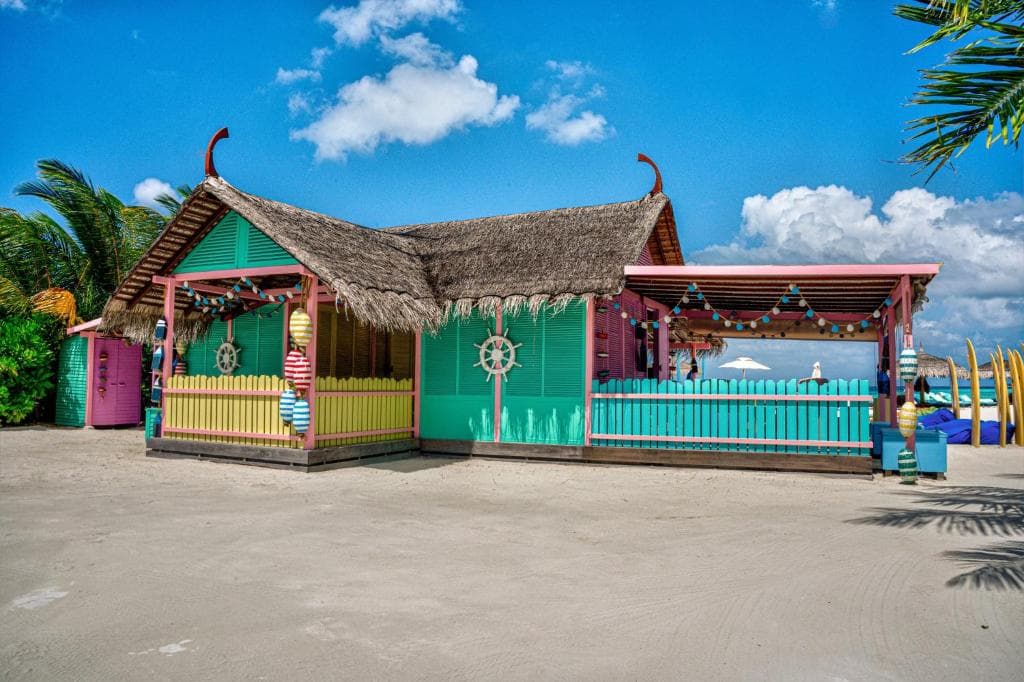 Constance Moofushi Resort - 15