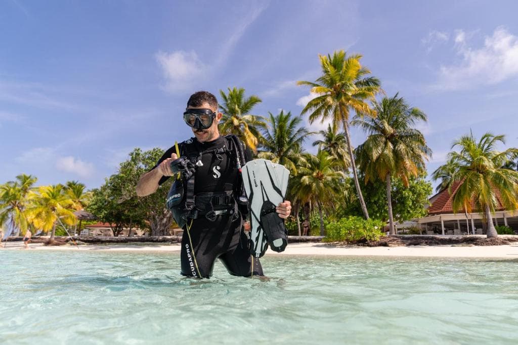 Sejur Maldive - Diamonds Athuruga Beach & Water Villas - 26