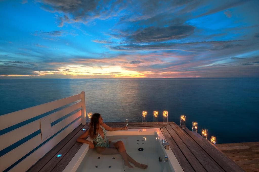 Sejur Maldive - Diamonds Thudufushi Beach & Water Villas - 14