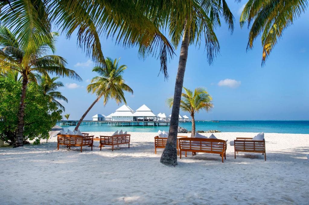 Sejur Maldive - Diamonds Thudufushi Beach & Water Villas - 32