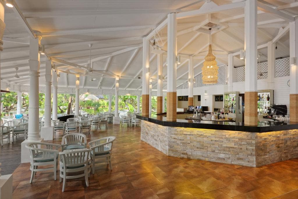Sejur Maldive - Embudu Village Resort - 4