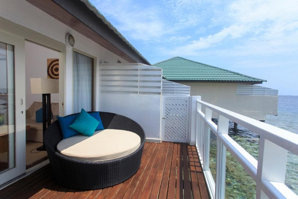 Sejur Maldive - Embudu Village Resort - 15