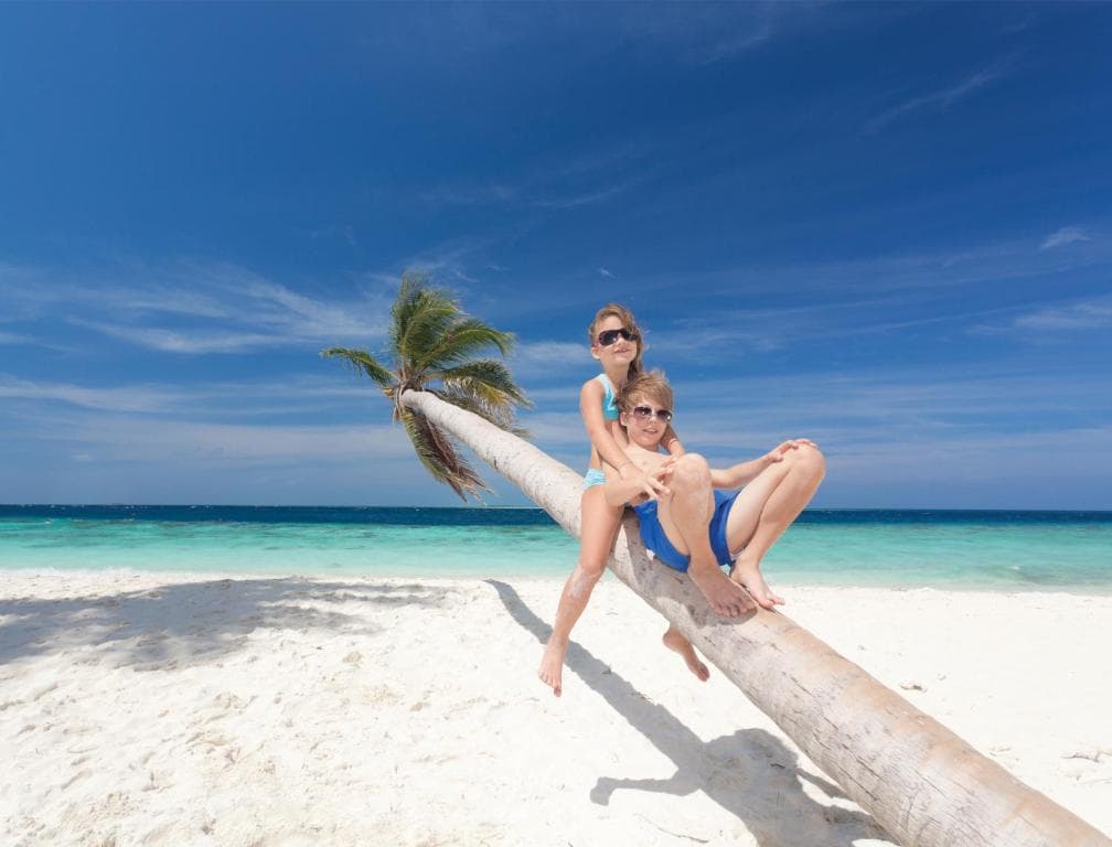 Sejur Maldive - Filitheyo Island Resort - 41