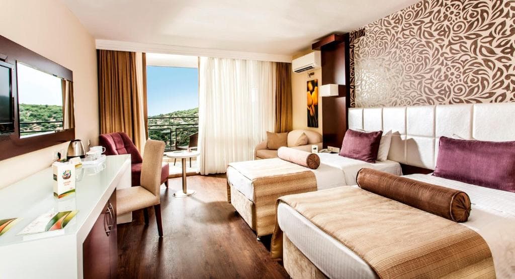 Tusan Beach Resort - 8