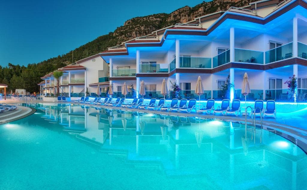 Garcia Resort & Spa - 11