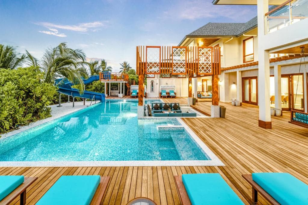 Hideaway Beach Resort & Spa - 17