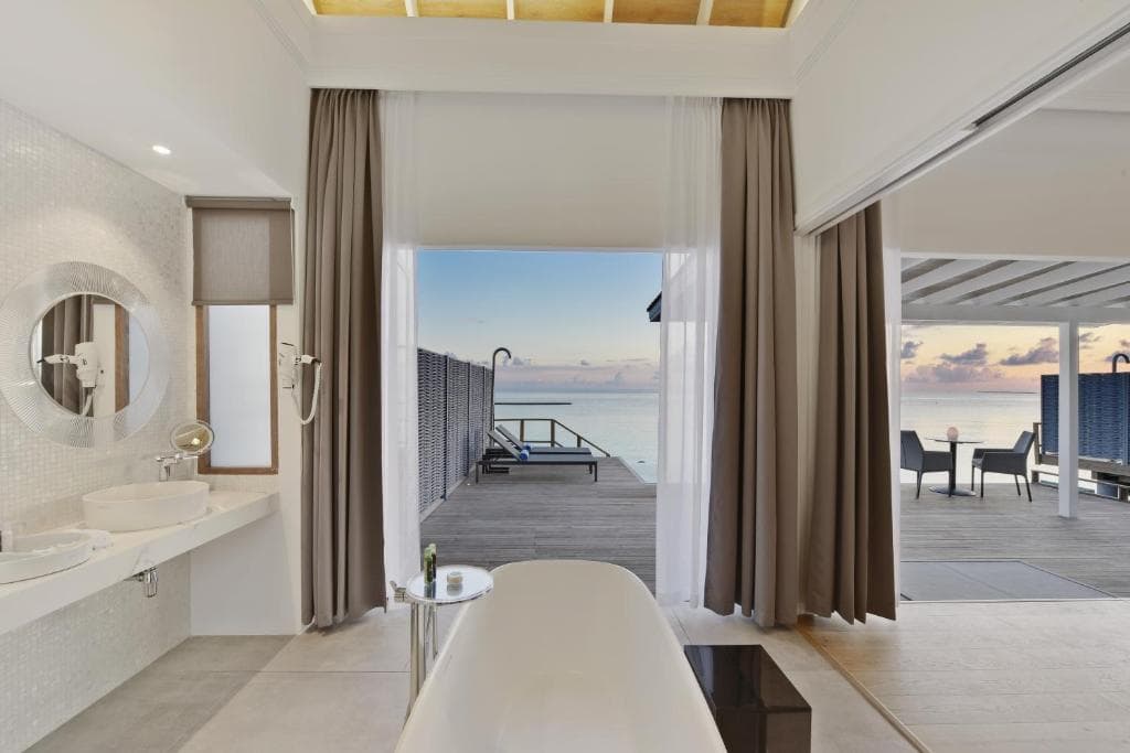 Sejur Maldive - Kuramathi Maldives Resort - 14