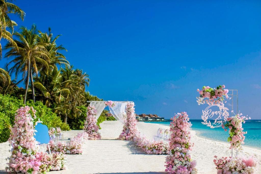Radisson Blu Resort Maldives - 26