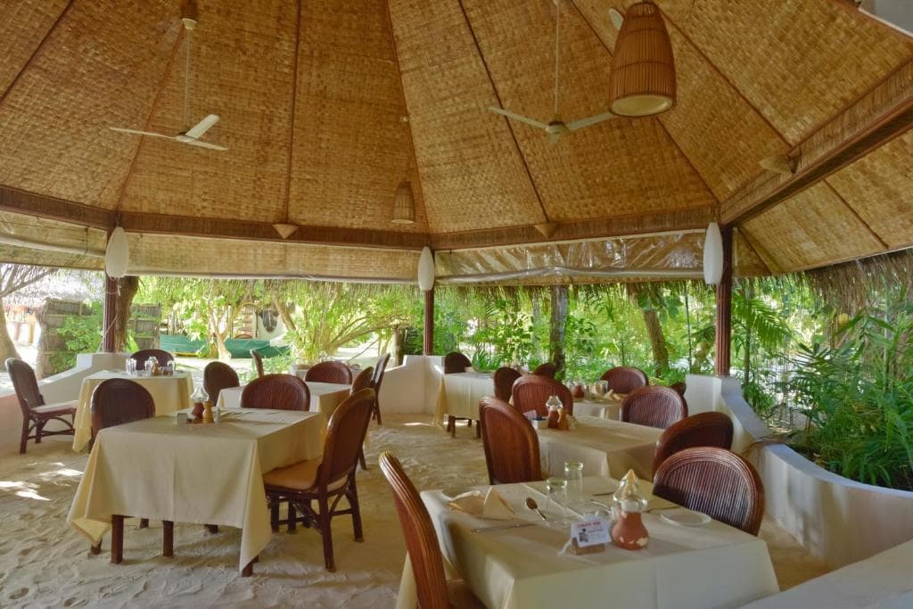 Sejur Maldive - Thulhagiri Island Resort - 13