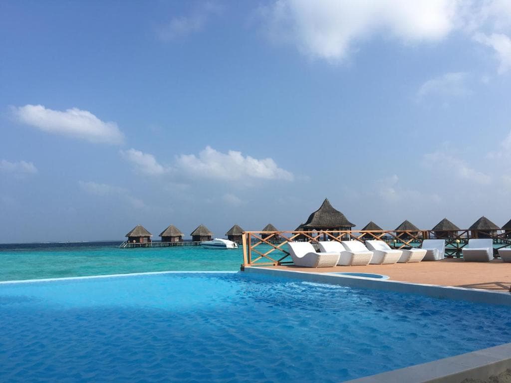 Sejur Maldive - Thulhagiri Island Resort - 15