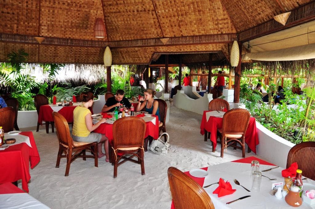Sejur Maldive - Thulhagiri Island Resort - 34