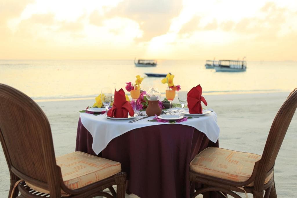 Sejur Maldive - Thulhagiri Island Resort - 39