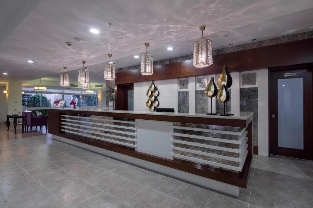 Charter Antalya - Trendy Side Beach Hotel - 3