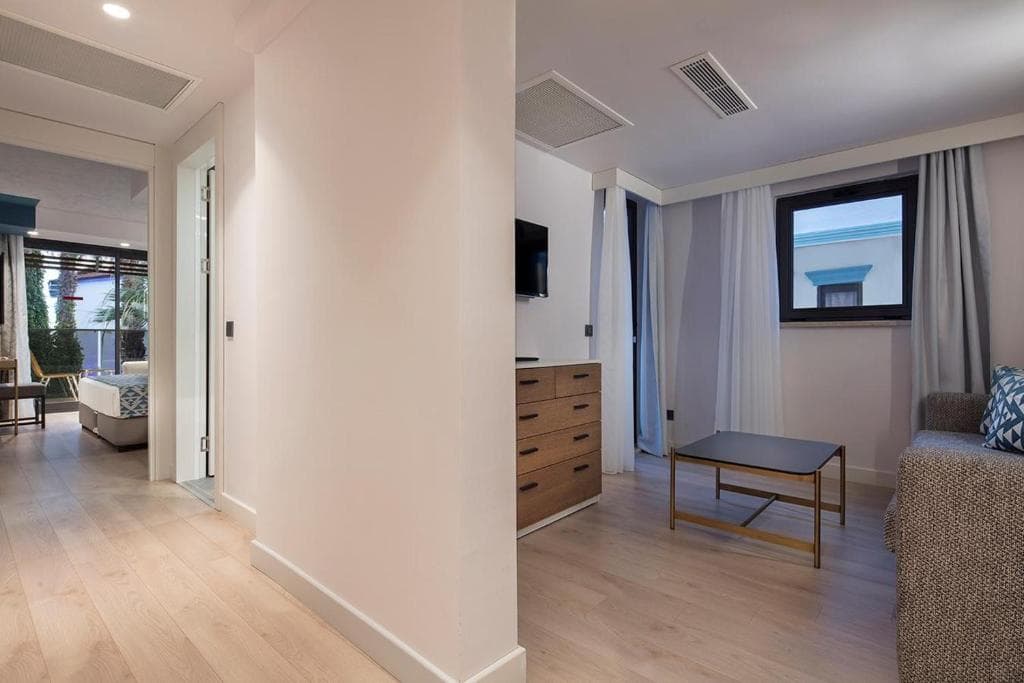 Charter Antalya - Trendy Side Beach Hotel - 27