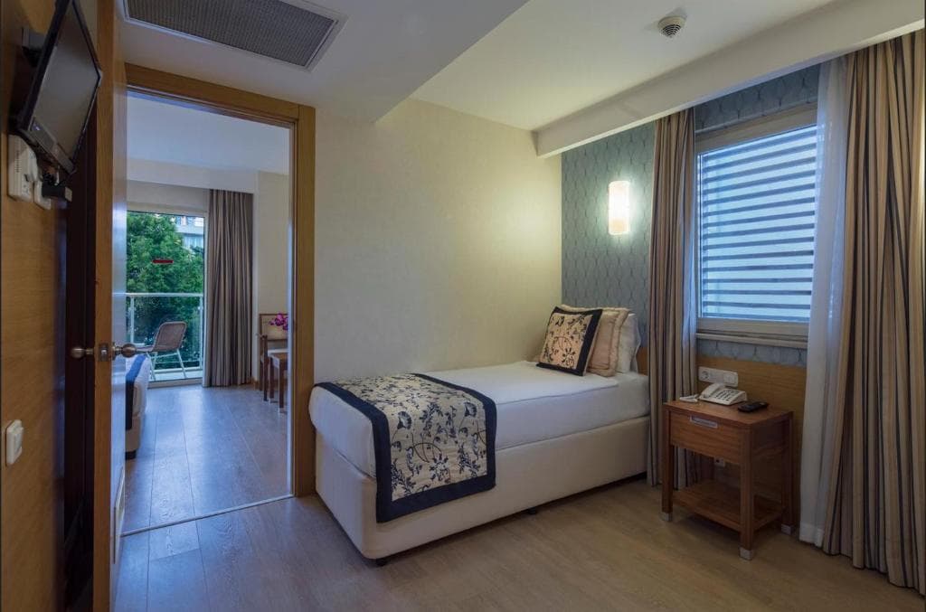 Charter Antalya - Trendy Side Beach Hotel - 31