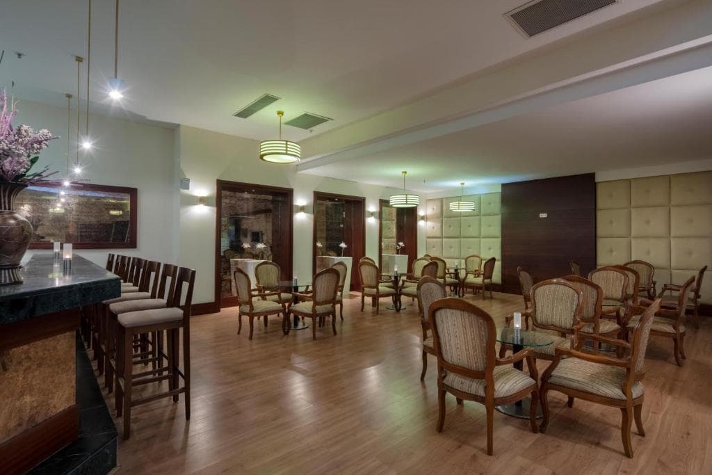 Charter Antalya - Trendy Side Beach Hotel - 33