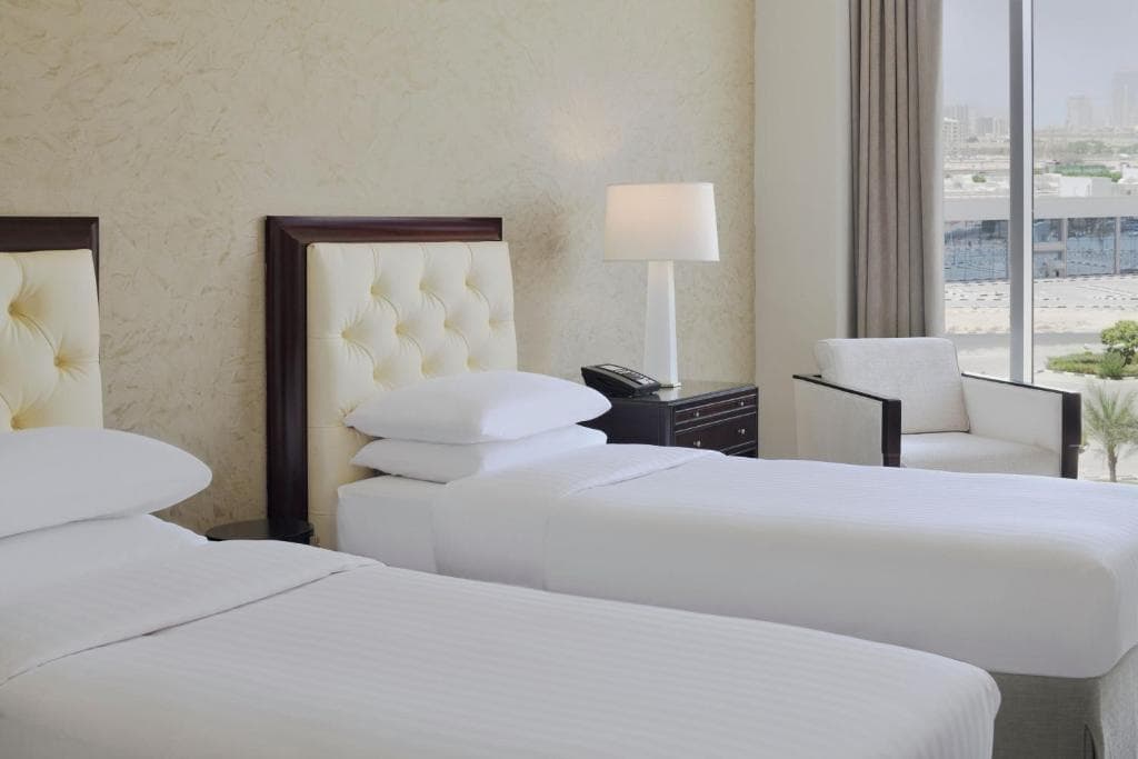 Delta Hotel by Marriott Dubai Investment Park - 40