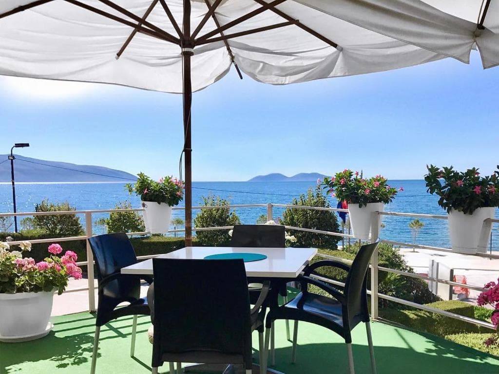 Hotel Ambasador - 6