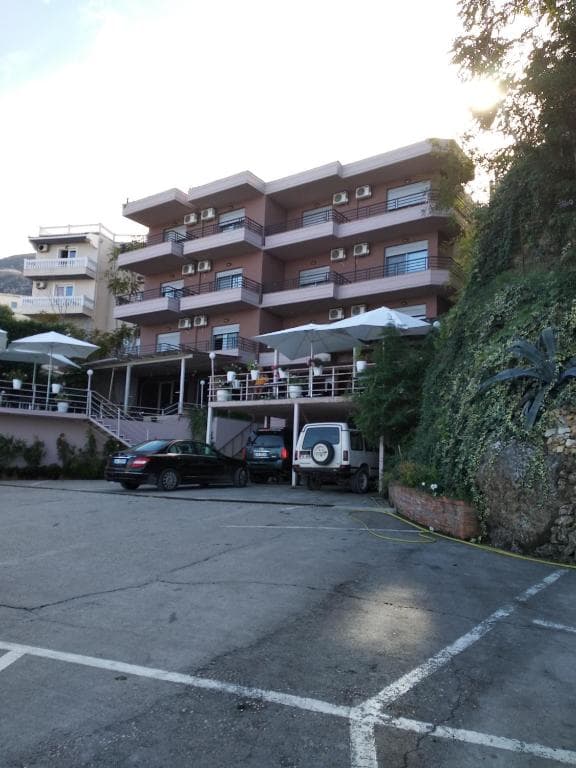 Hotel Ambasador - 11