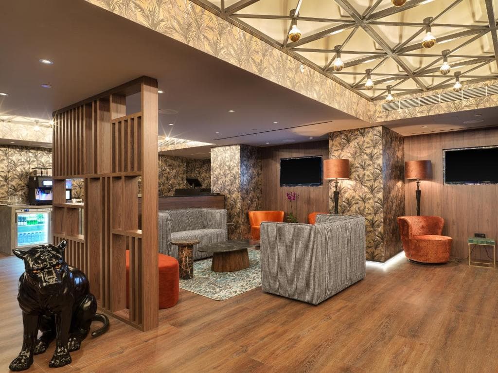 NYX Hotel Limassol - 38