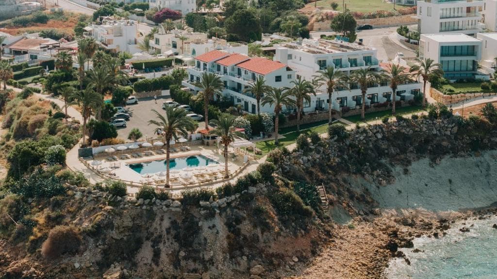 Vrachia Beach Hotel & Suites (Adults Only) - 1