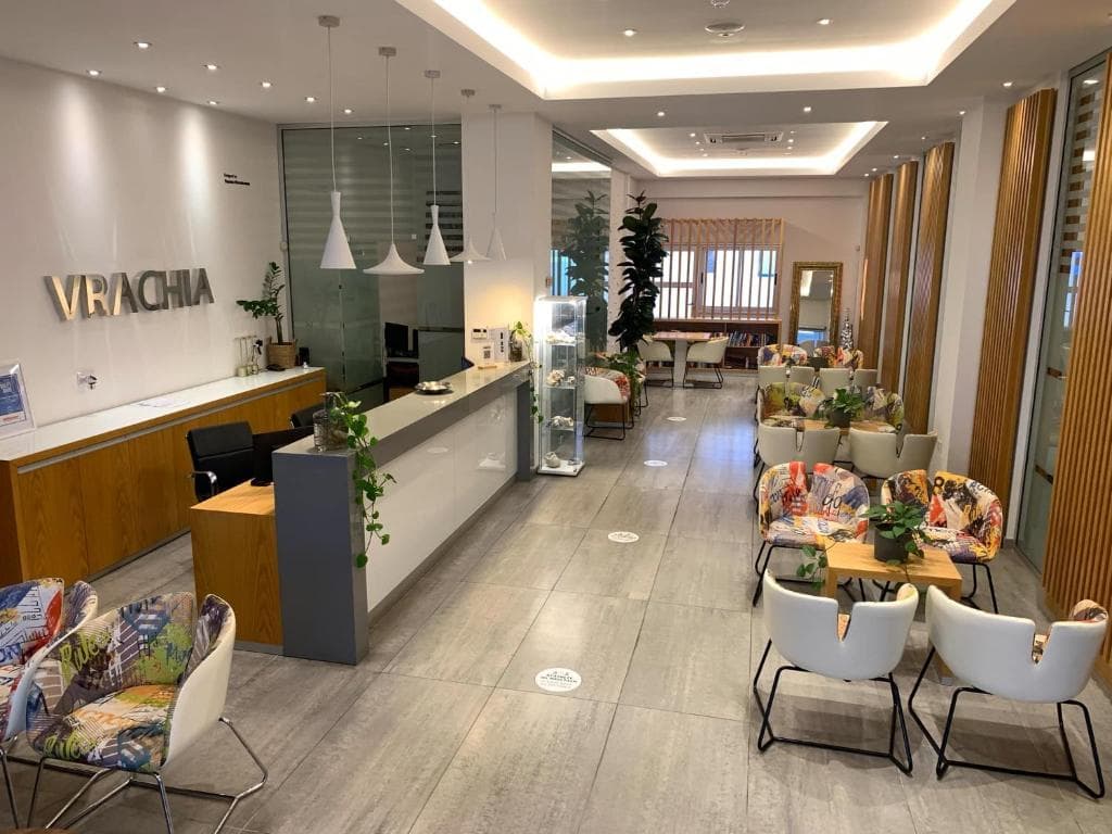 Vrachia Beach Hotel & Suites (Adults Only) - 4