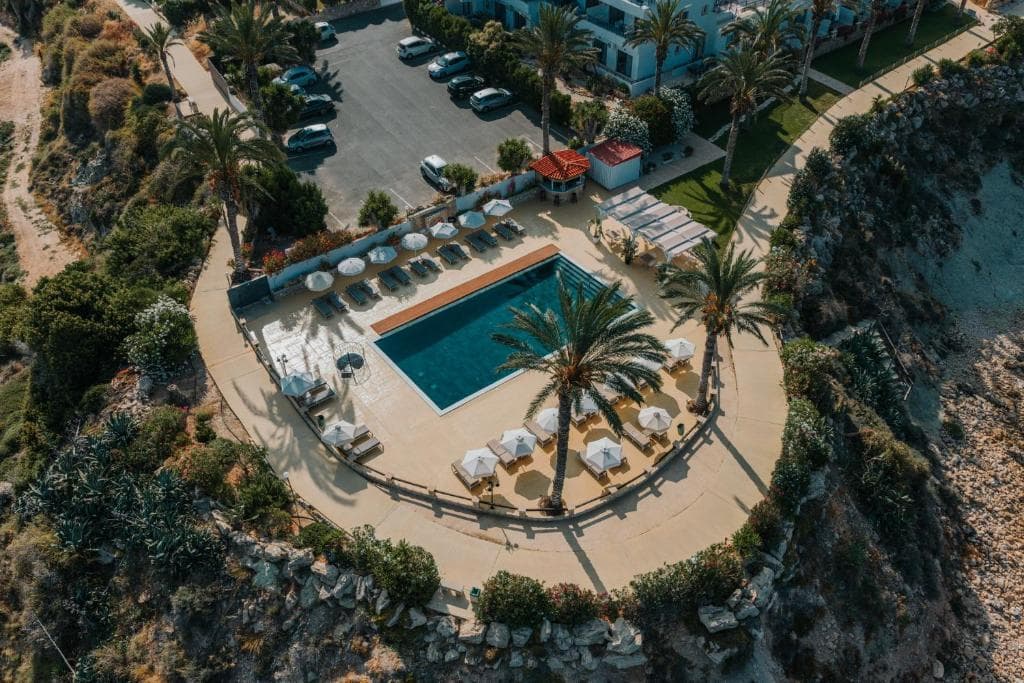 Vrachia Beach Hotel & Suites (Adults Only) - 5