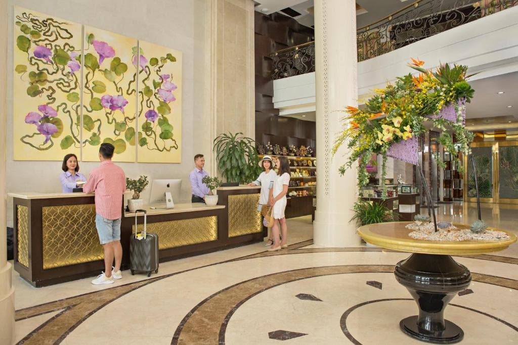 Holiday Beach Hotel Danang - 16