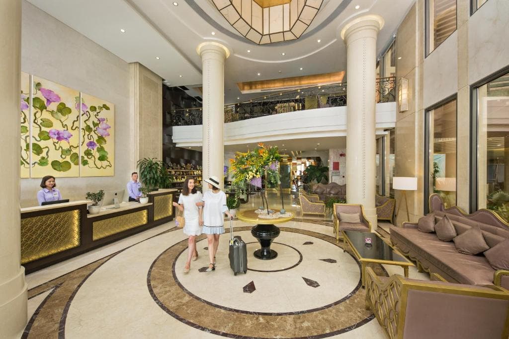 Holiday Beach Hotel Danang - 19