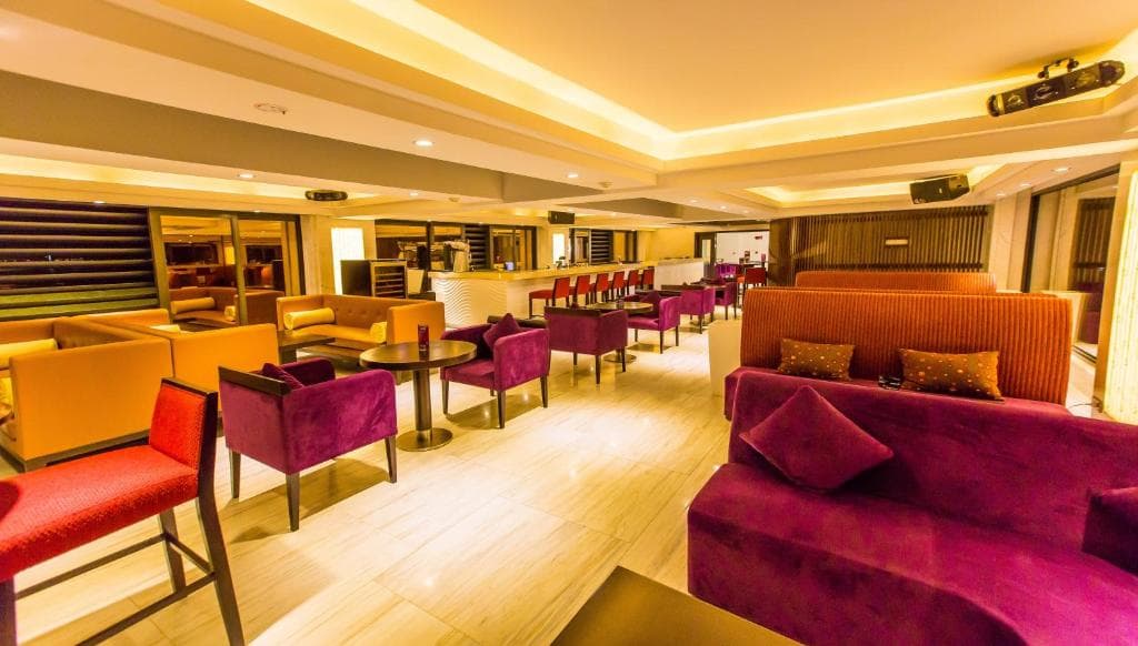 Holiday Beach Hotel Danang - 20