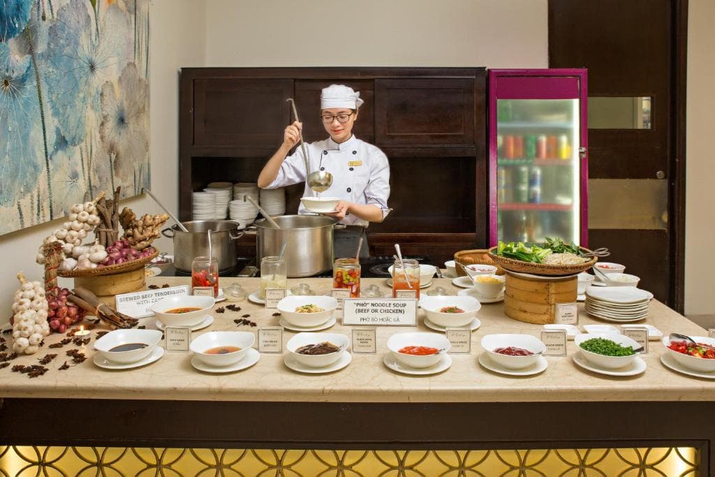 Holiday Beach Hotel Danang - 26
