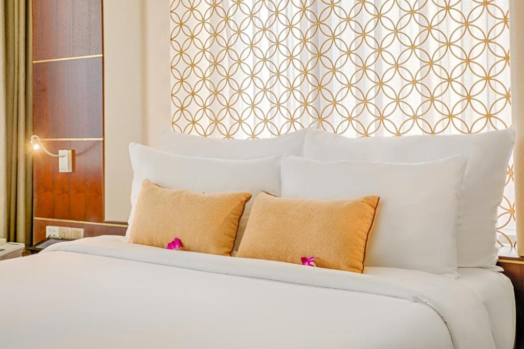 Holiday Beach Hotel Danang - 27