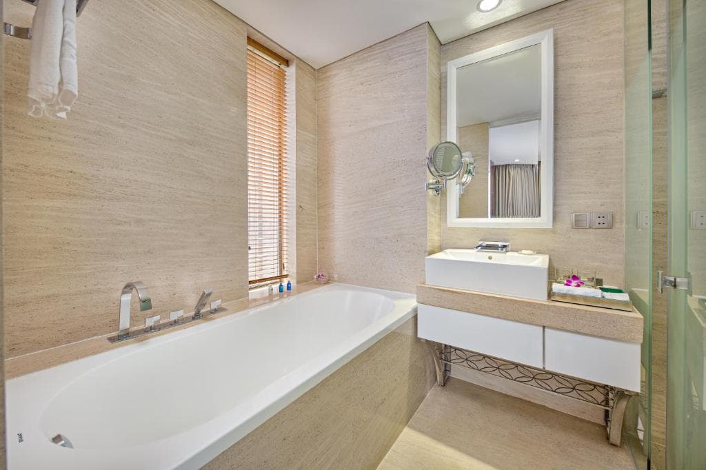Holiday Beach Hotel Danang - 31