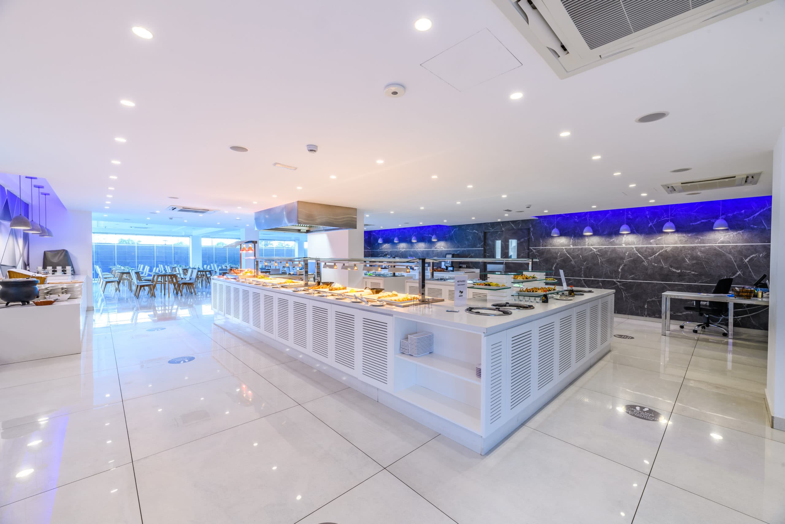 Hotel Seasons by Tasia Maris - 21