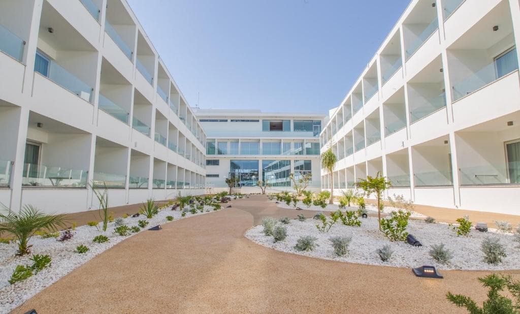 Hotel Nicholas Color - 19