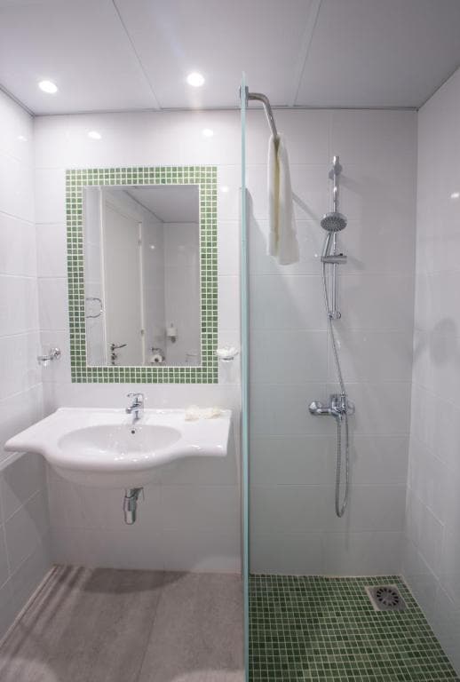 Hotel Nicholas Color - 24