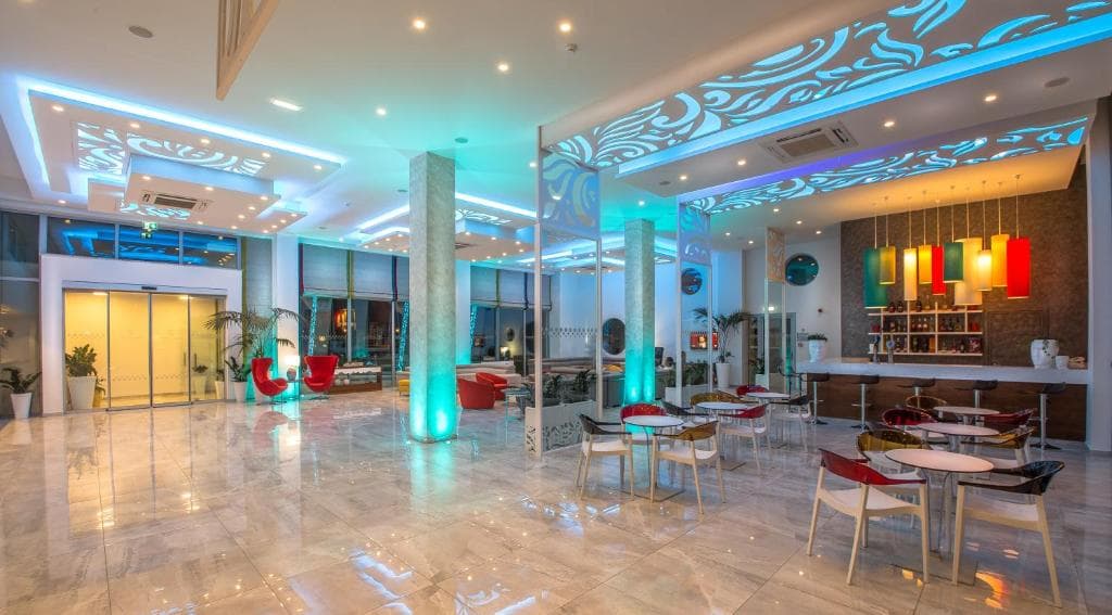 Hotel Nicholas Color - 39