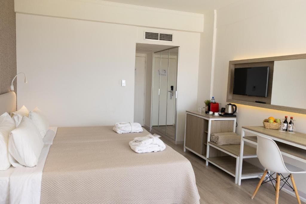 Hotel Venus Beach - 8