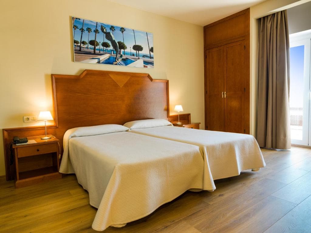 Hotel Monarque El Rodeo - 6