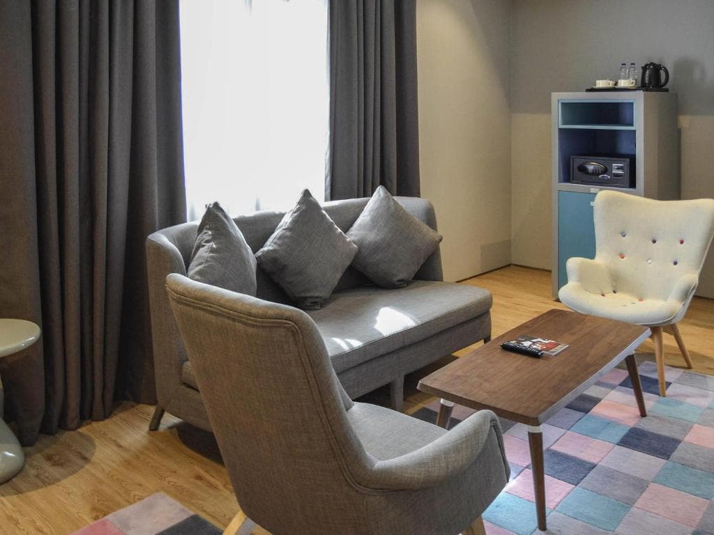Hotel Ibis Styles Dubai Jumeira - 22