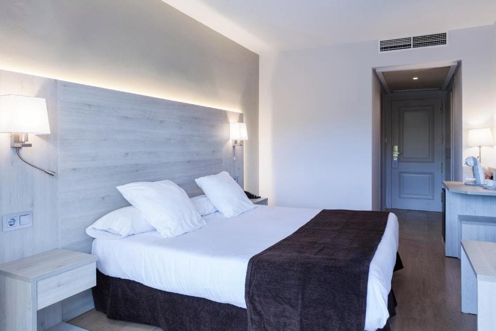 Hotel Helios - 26