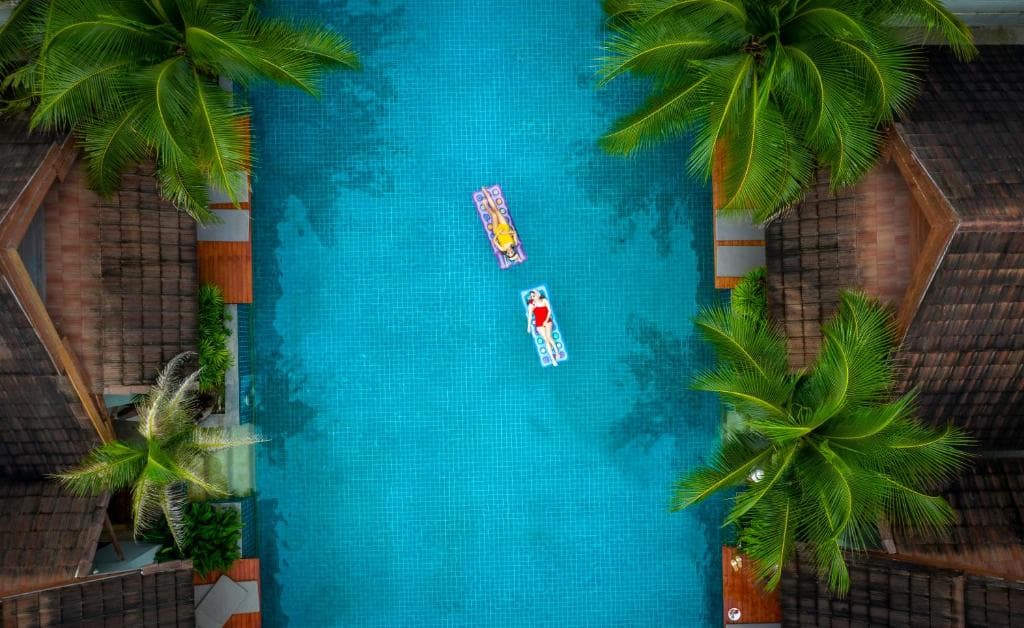 Lesprit De Naiyang Beach Resort - 1