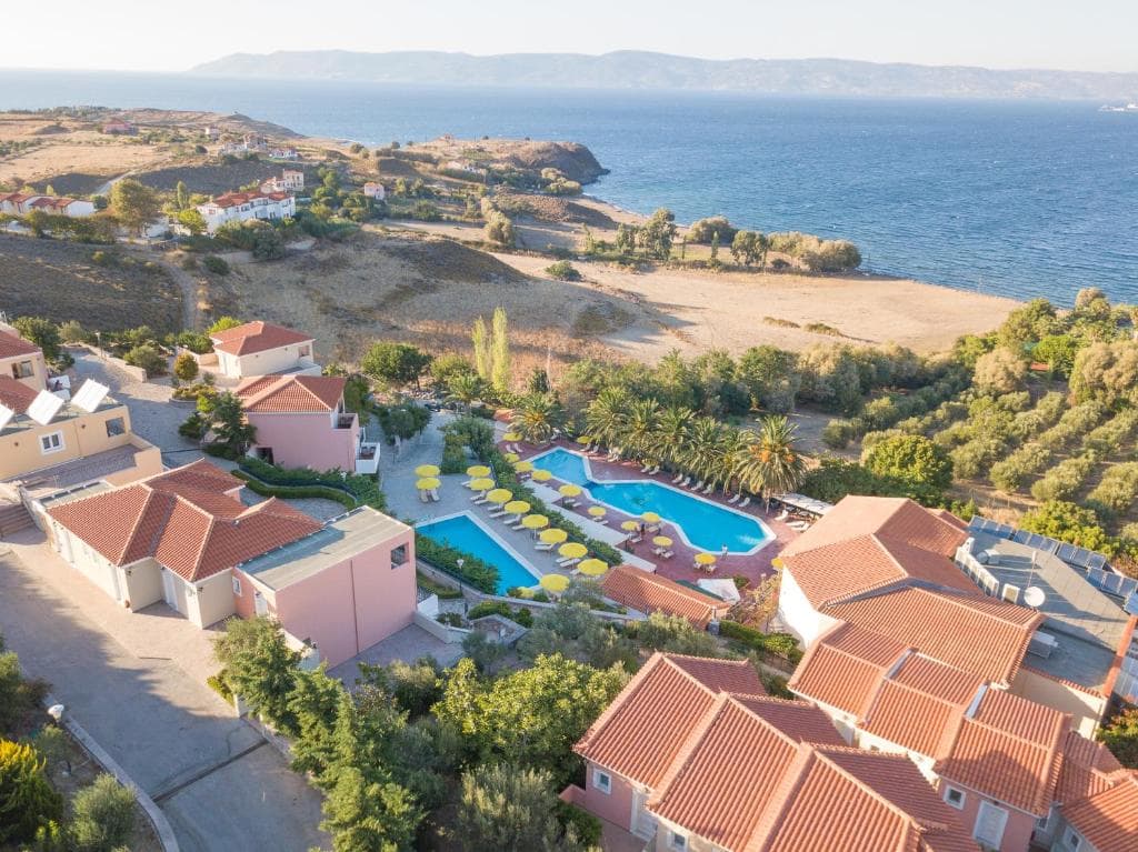 Sunrise Resort Hotel - 1