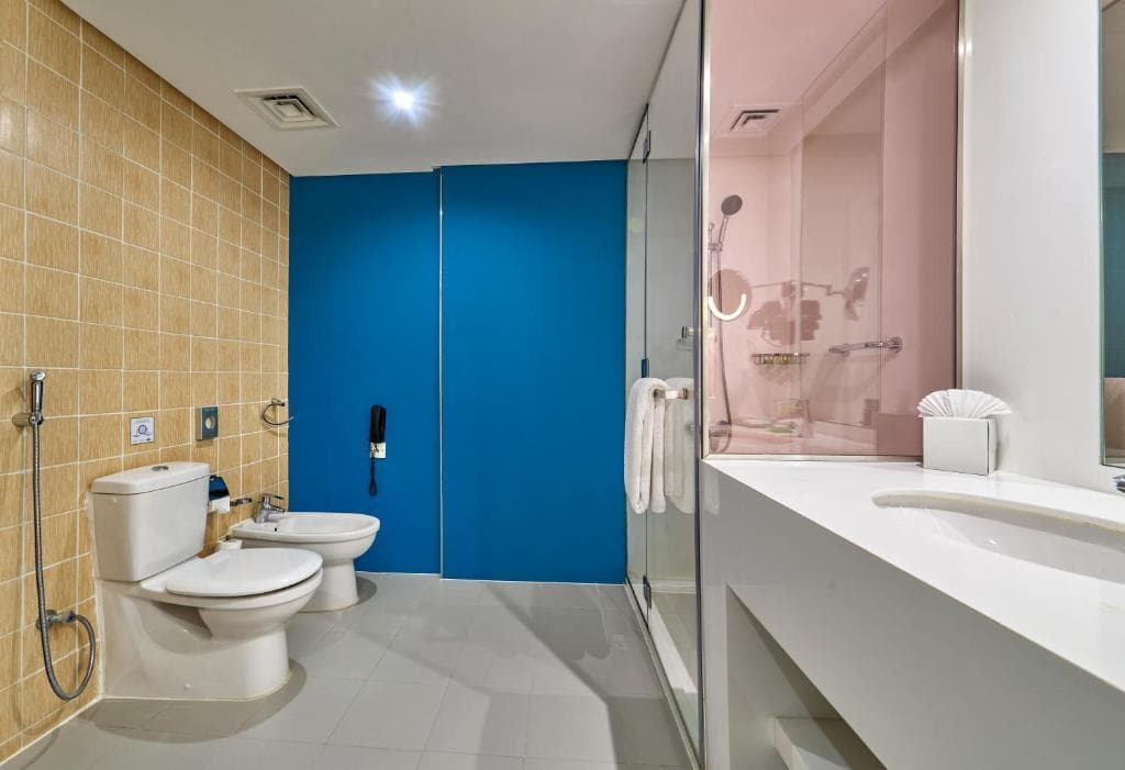 Hotel Ramada & Suites by Wyndham Dubai JBR - 3