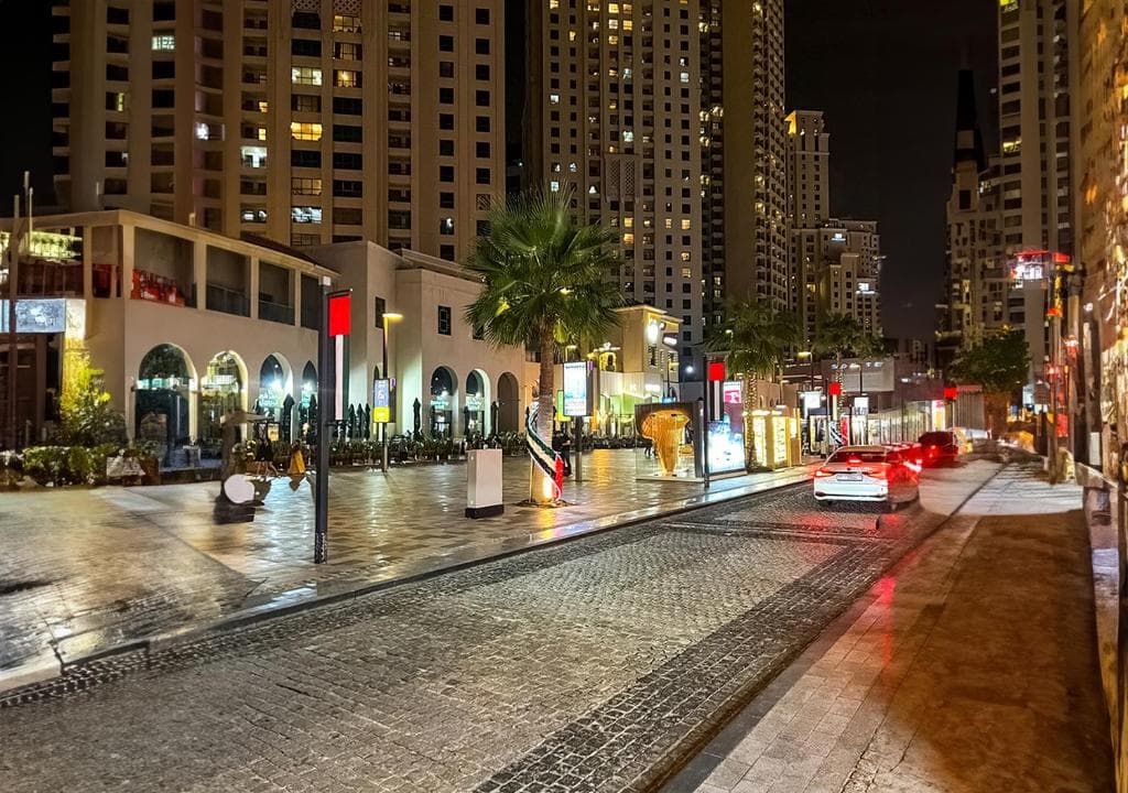 Hotel Ramada & Suites by Wyndham Dubai JBR - 10