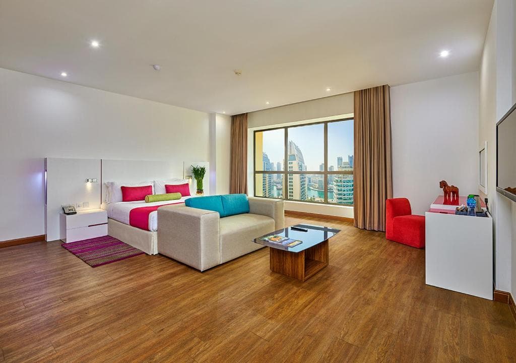 Hotel Ramada & Suites by Wyndham Dubai JBR - 20