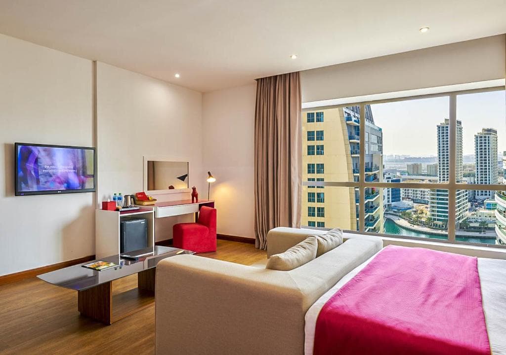 Hotel Ramada & Suites by Wyndham Dubai JBR - 21