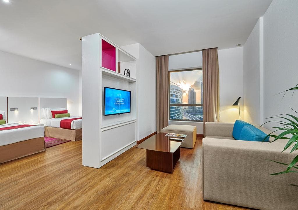Hotel Ramada & Suites by Wyndham Dubai JBR - 28